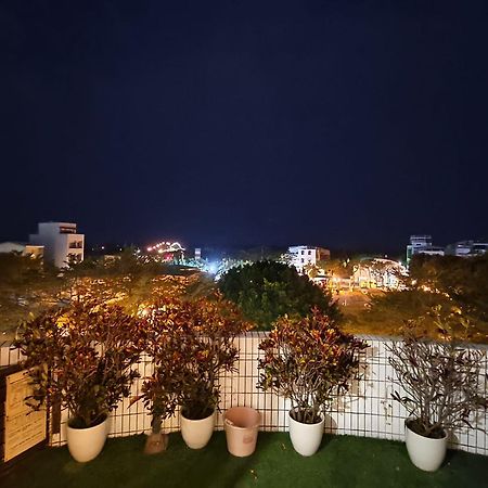 Tainan Julie'S Garden 峰情文旅 Hotel Anping Exterior foto