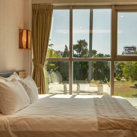 Tainan Julie'S Garden 峰情文旅 Hotel Anping Exterior foto