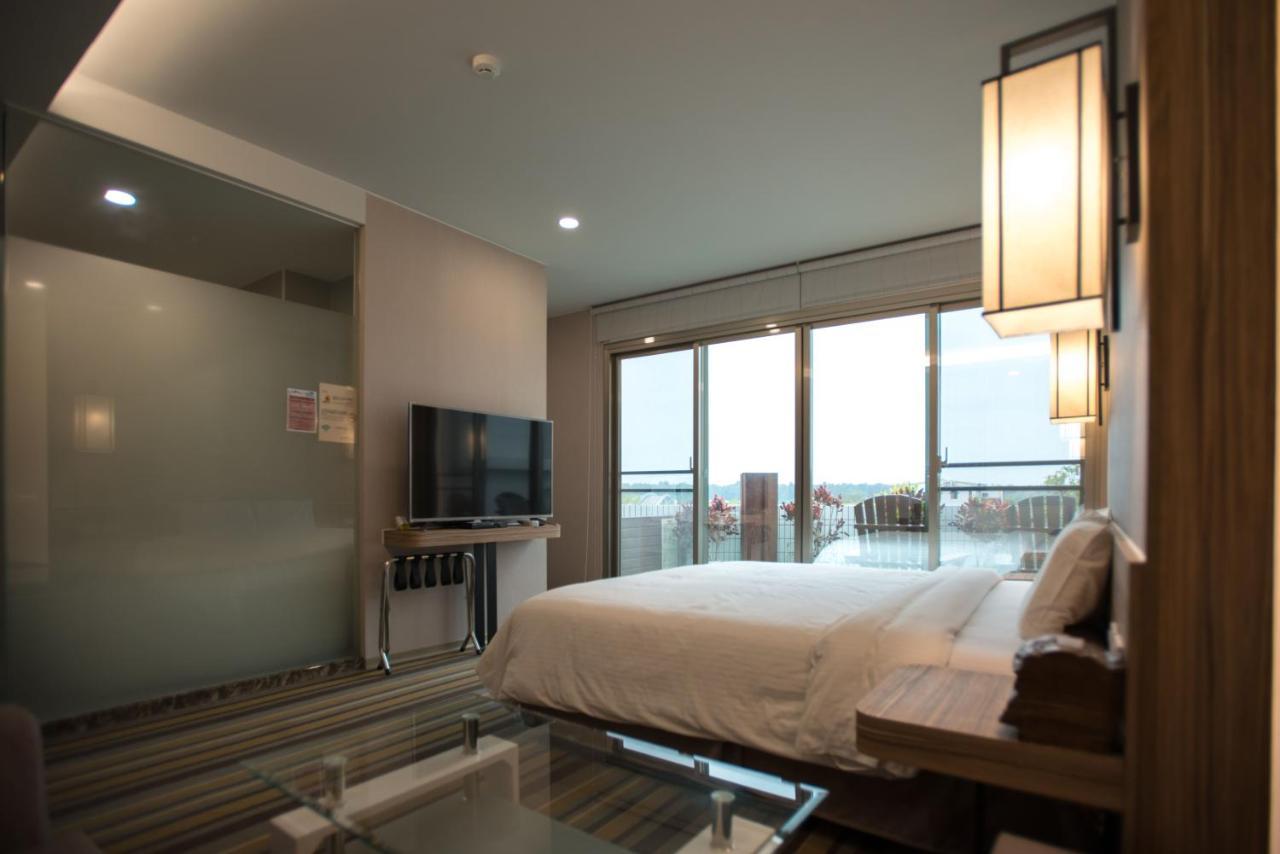 Tainan Julie'S Garden 峰情文旅 Hotel Anping Exterior foto